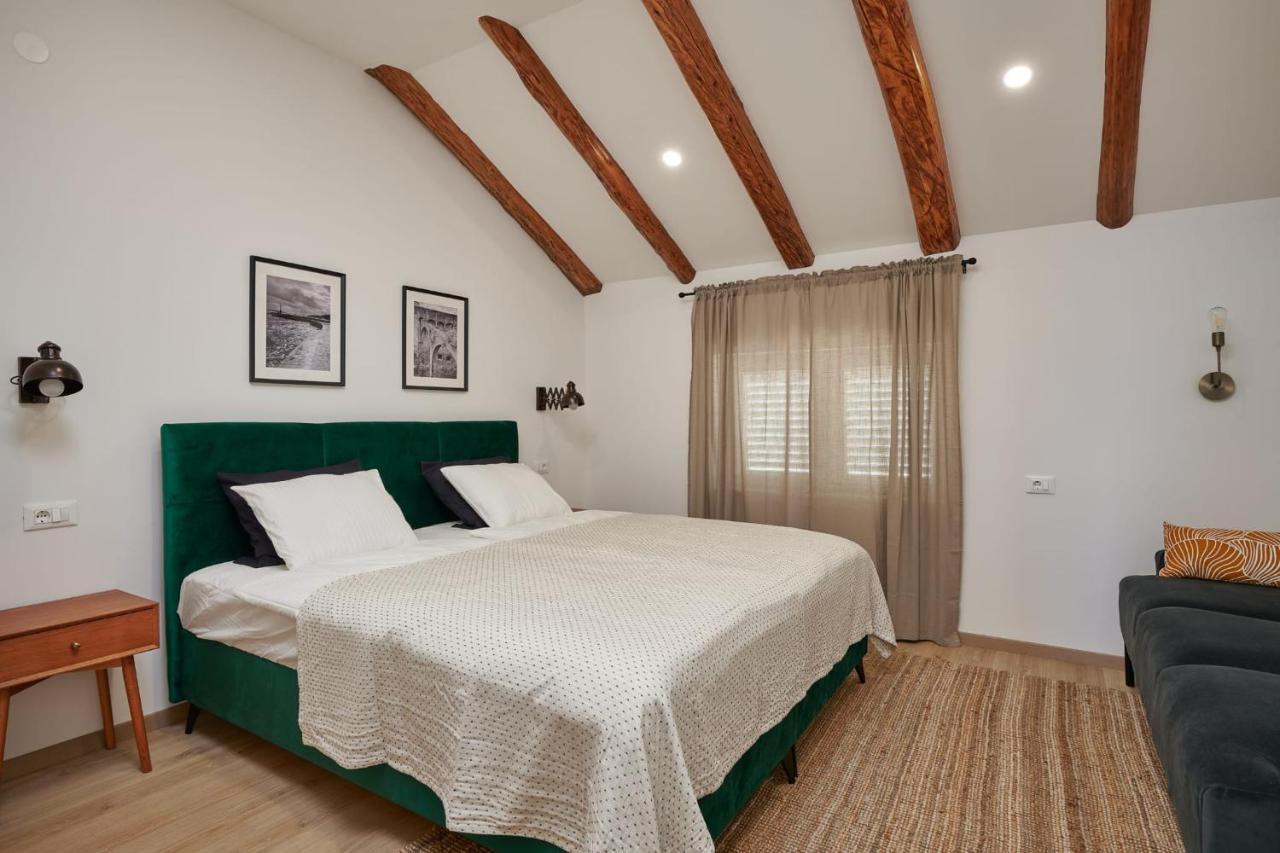 Apartments Maruna ซัฟทัท ภายนอก รูปภาพ